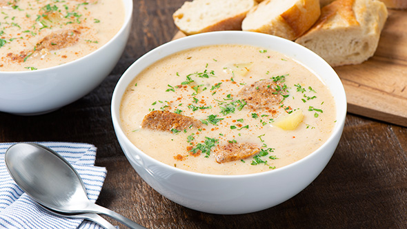 Slow Cooker Sausage, Potato & Leek Soup